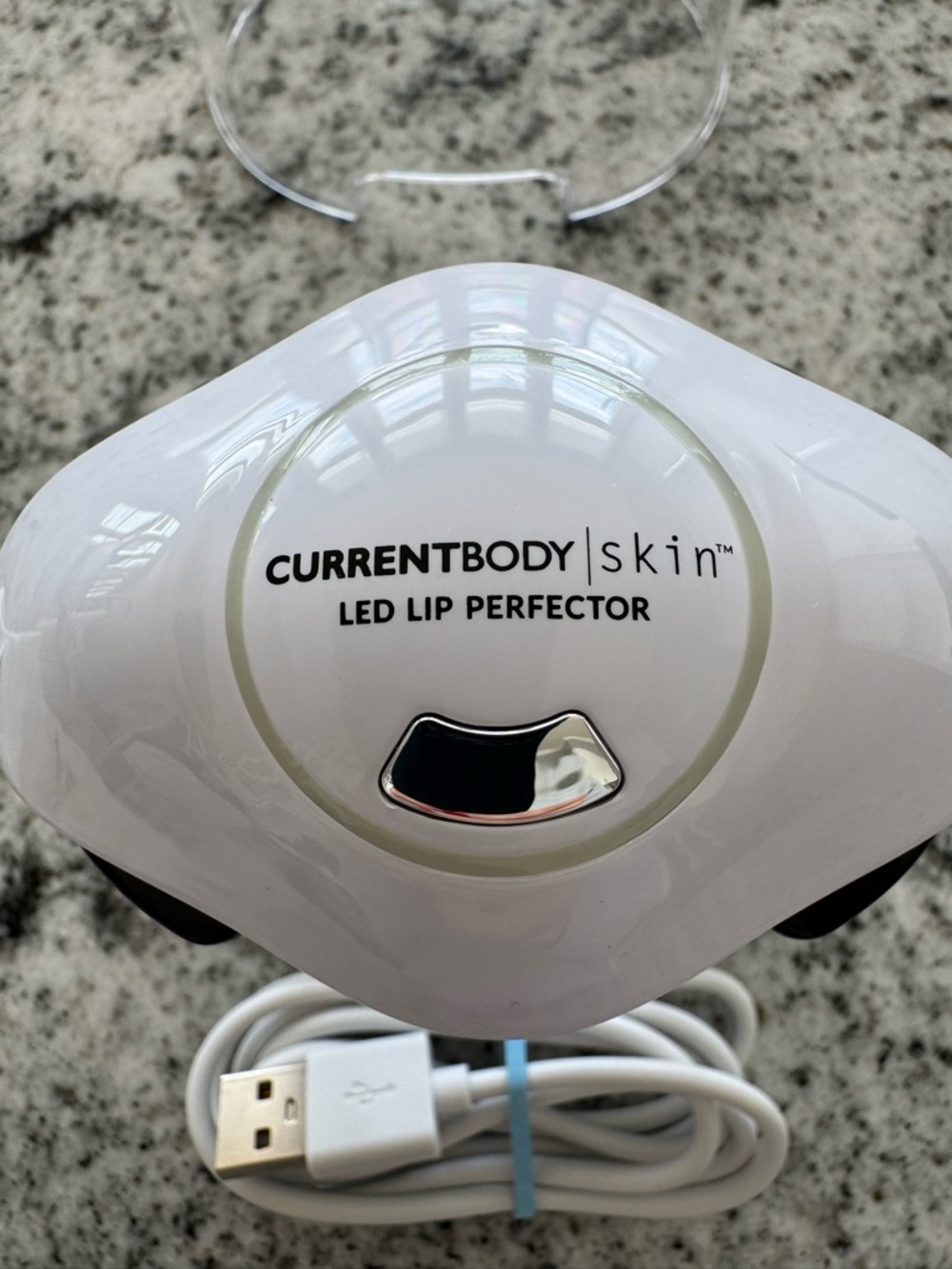 CURRENTBODY Skin LED Lip Perfector with Carry Pouch - White - Picture 3 of 5